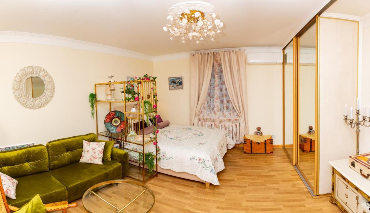 Apartamento La Boheme - The Magic Of Riga & Free Parking Exterior foto
