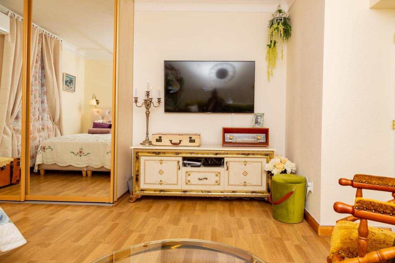 Apartamento La Boheme - The Magic Of Riga & Free Parking Exterior foto